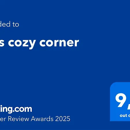Jo's Cozy Corner *