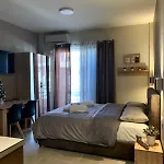 Jo's Cozy Corner * Volos