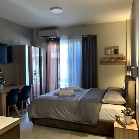 Jo's Cozy Corner * Volos