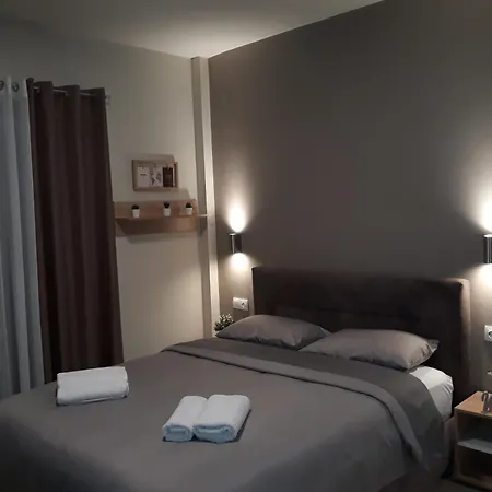 Jo's Cozy Corner Apartament *